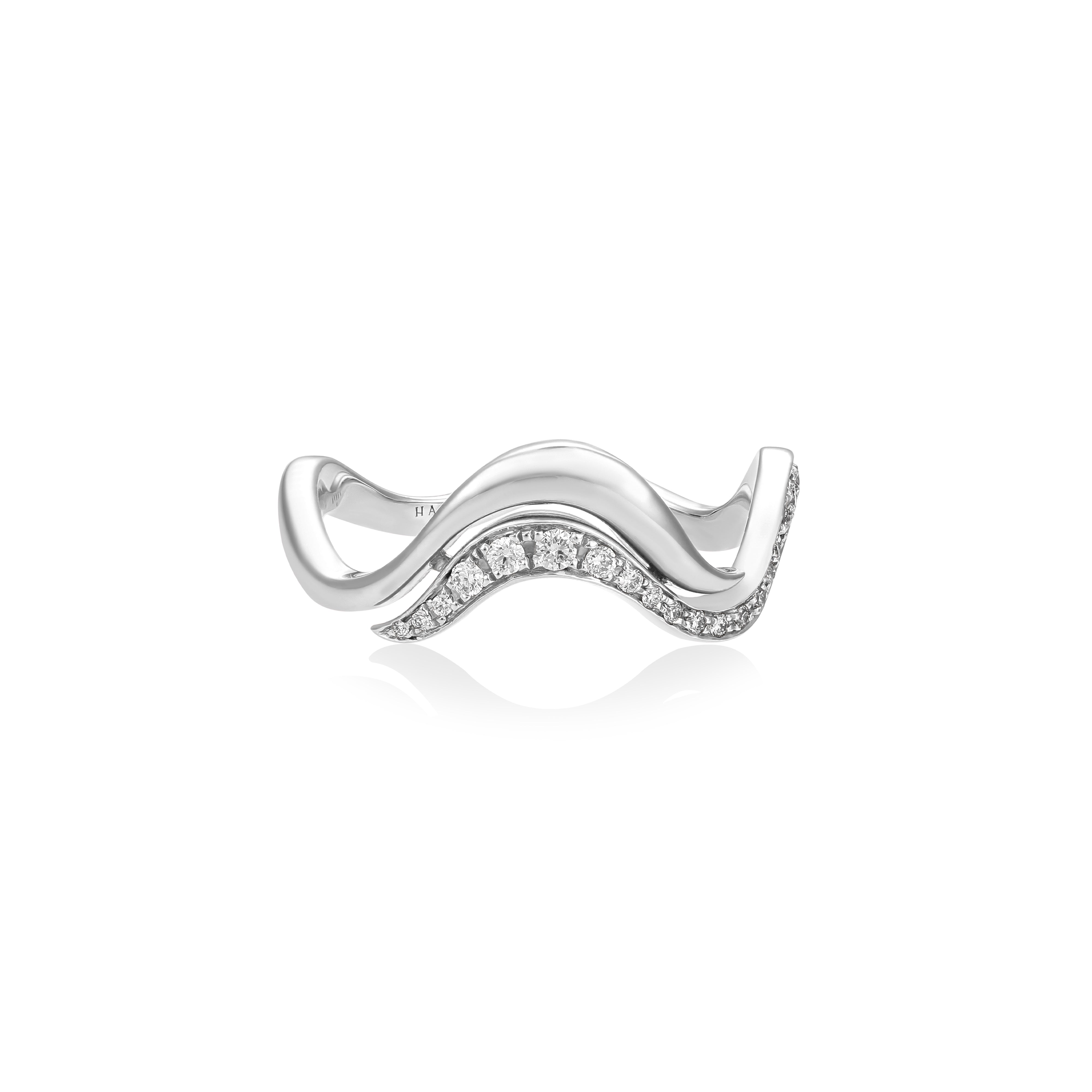 Line Flow Ring - White Gold