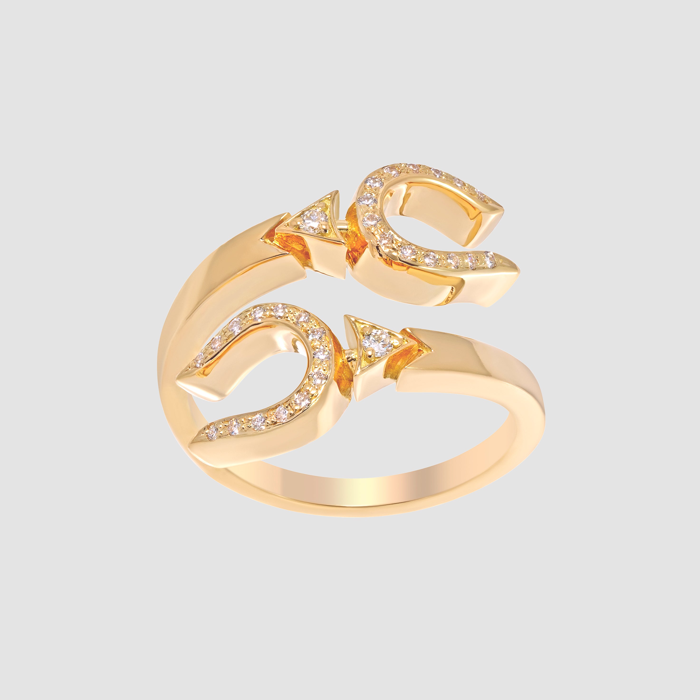 Horse Shoe Ring - Yellow Gold